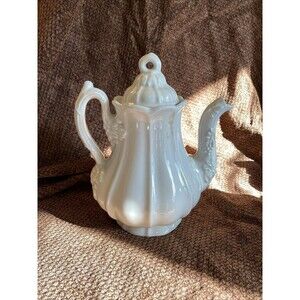 Red Cliff Ironstone Grape Teapot & Lid Vintage White Fruit Floral Embossed 10”